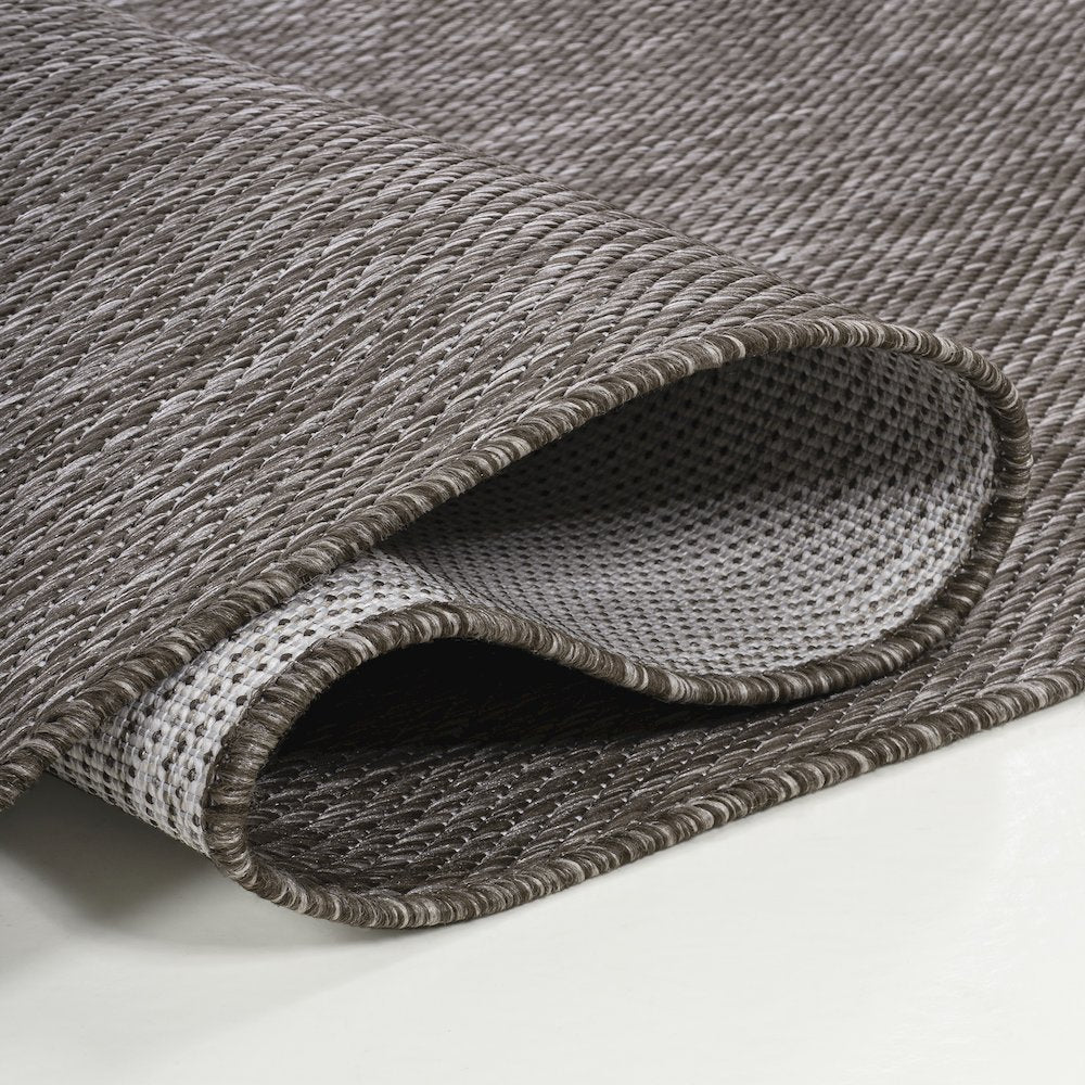 Miles Modern Minimalist Radius Corner SolidIndoor/Outdoor Shaped  Rug