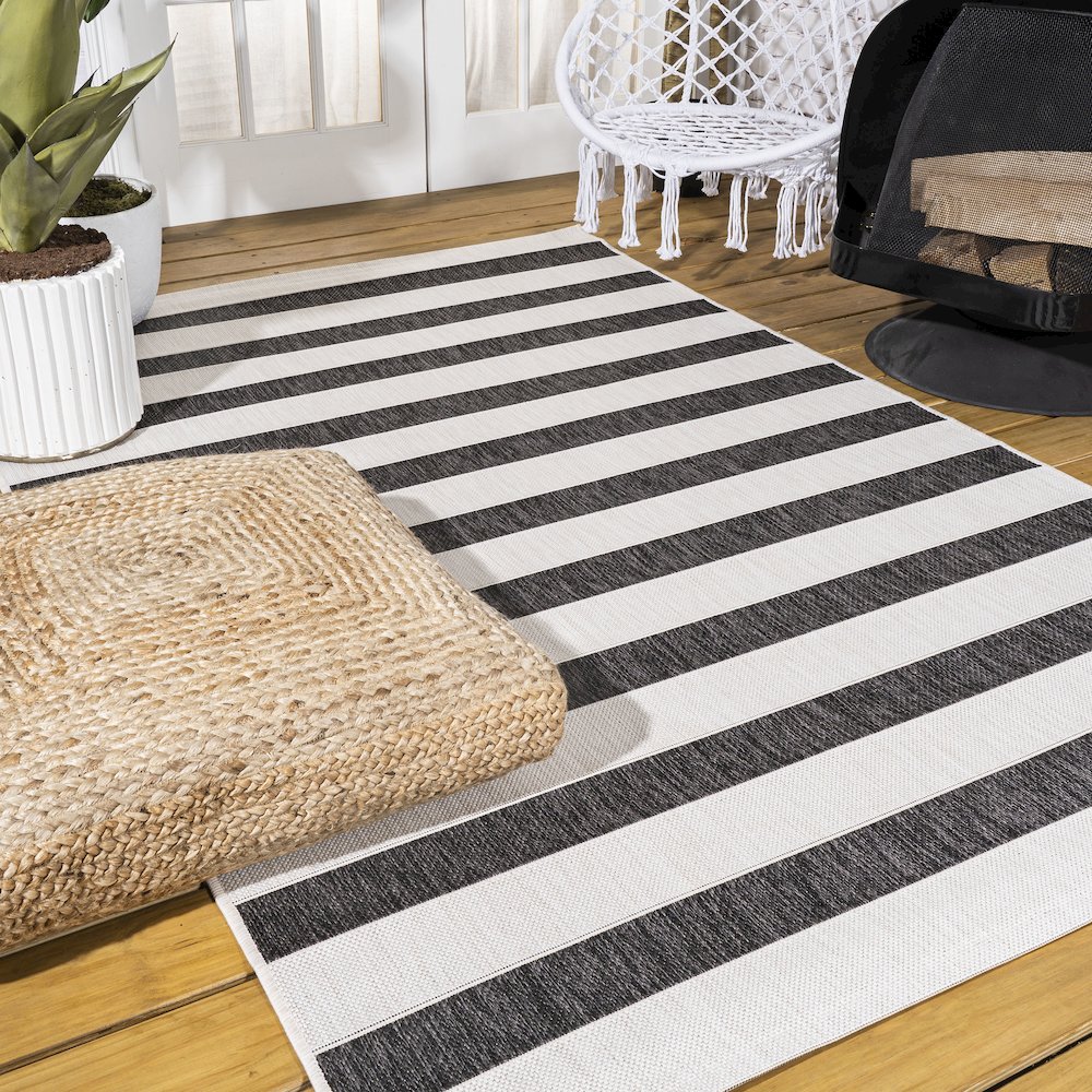 Aveiro Wide Stripe Indoor/Outdoor Area Rug