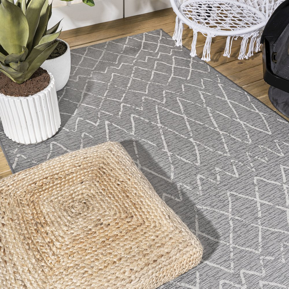Madaba Moroccan Trellis Indoor/Outdoor Area Rug