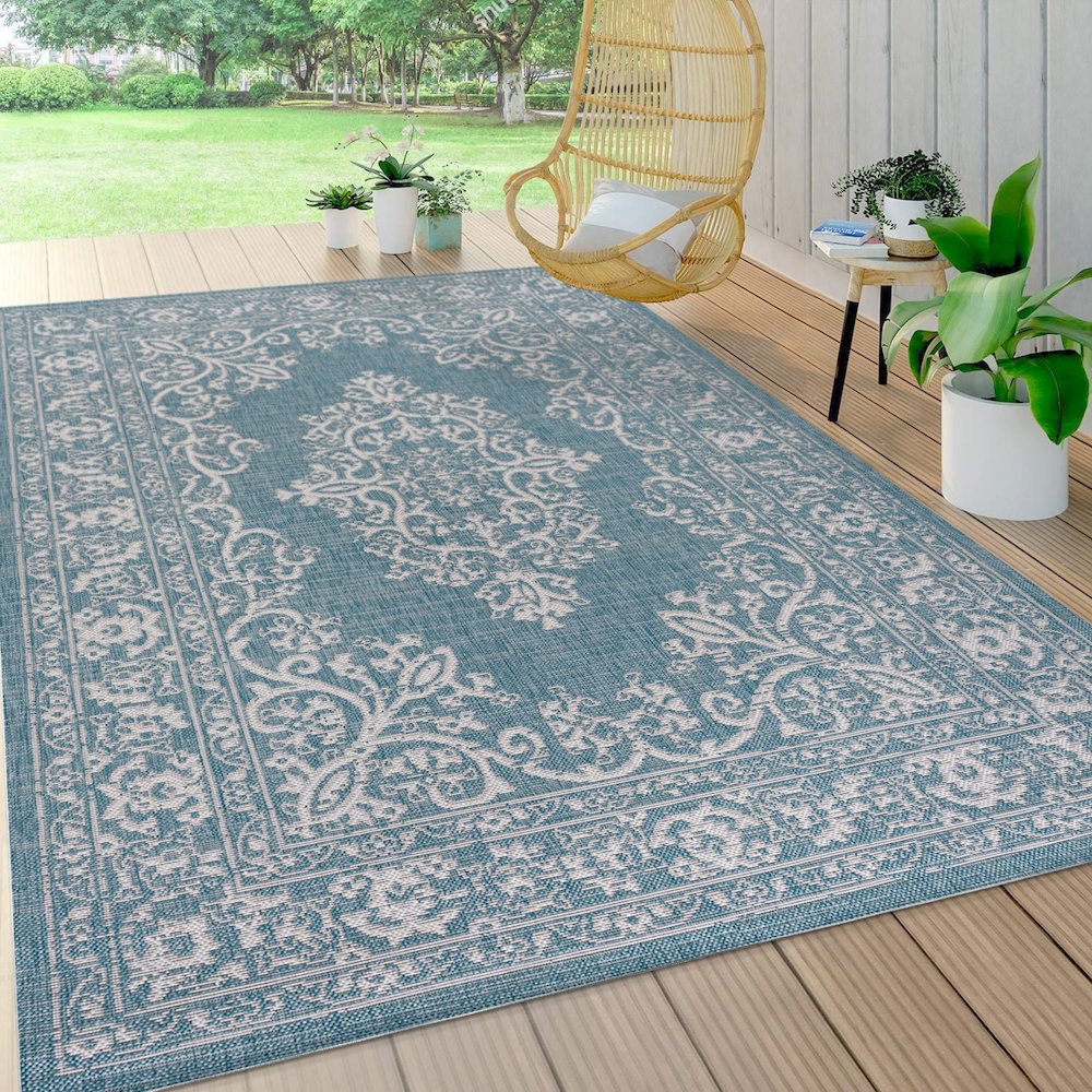 Galon Filigree Indoor/Outdoor Area Rug