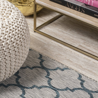 Arabesque Ogee Trellis Indoor/Outdoor Area Rug