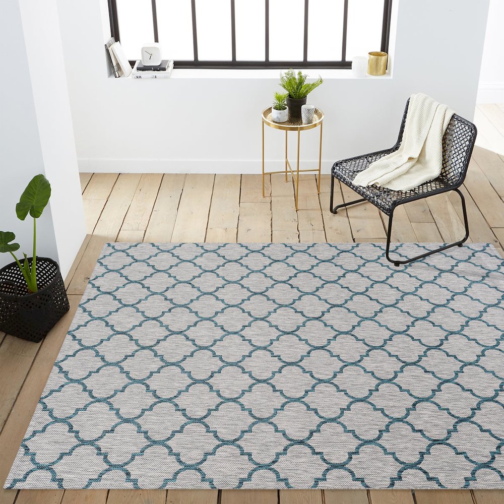 Arabesque Ogee Trellis Indoor/Outdoor Area Rug