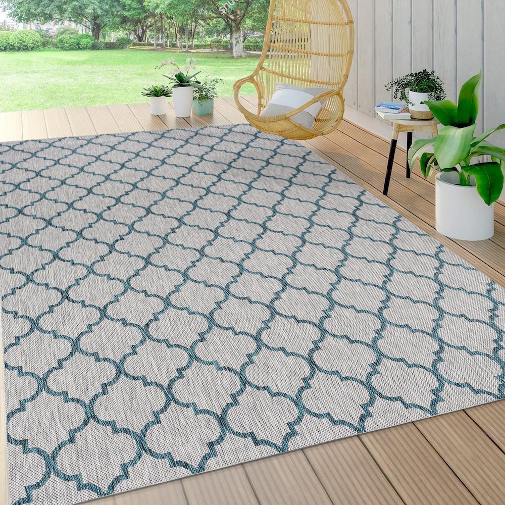 Arabesque Ogee Trellis Indoor/Outdoor Area Rug