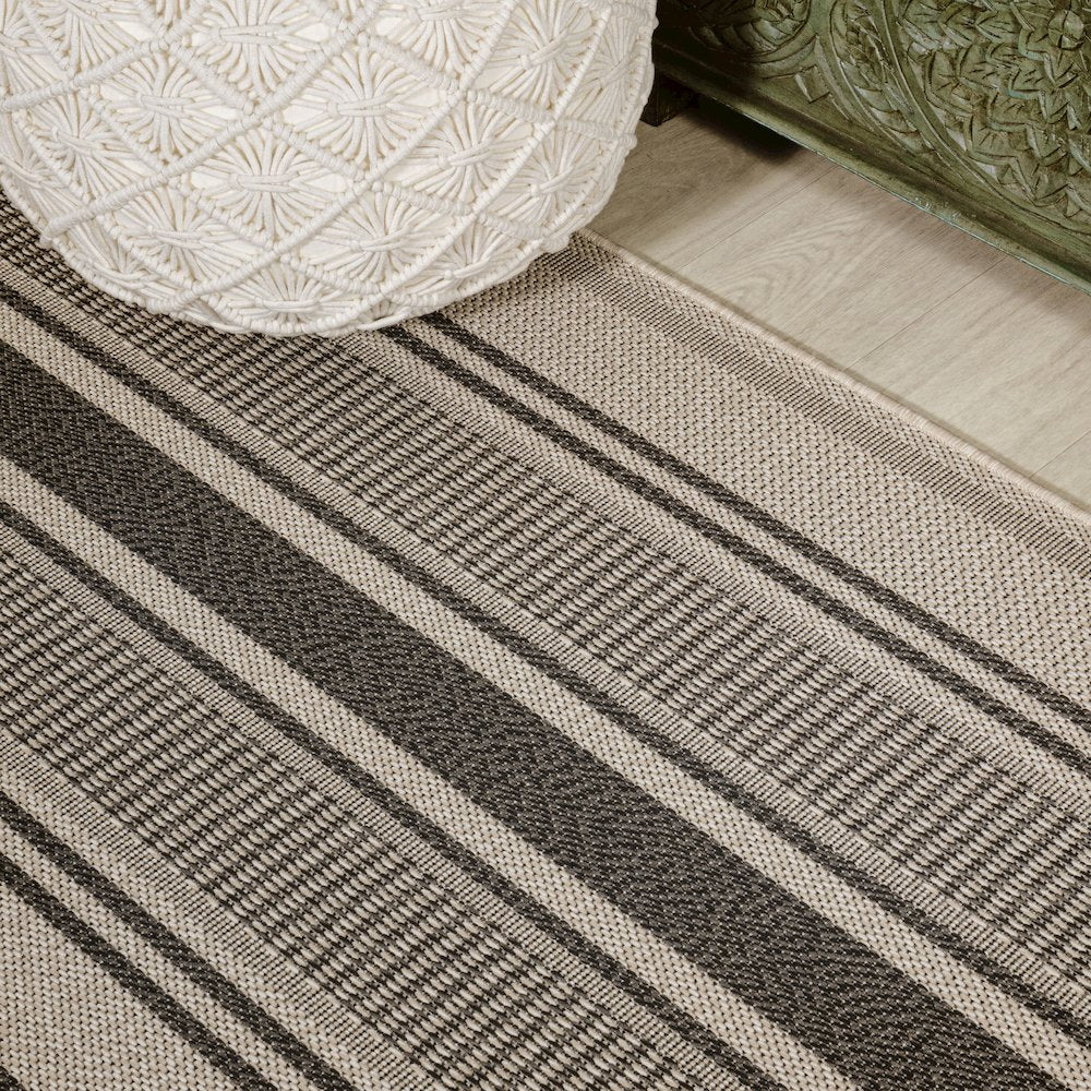 Haynes Modern Double Stripe Indoor/Outdoor Area Rug