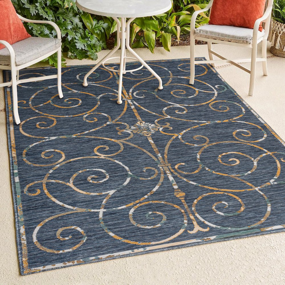 Cottage Filigree Scroll Reversible Machine-Washable Indoor/Outdoor Runner Rug