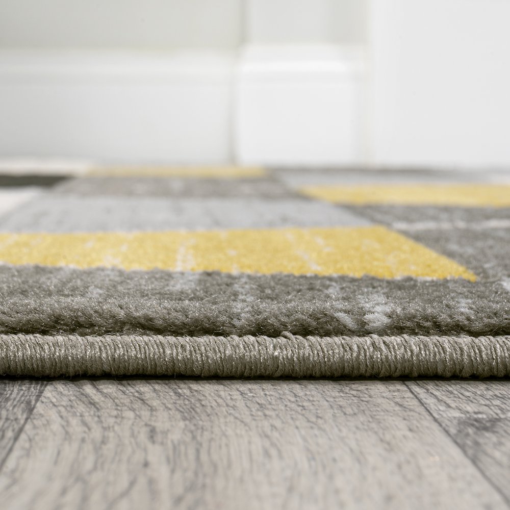 Kehoe Retro Diamonds Geometric Area Rug