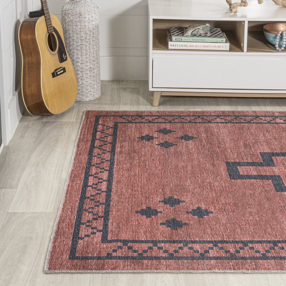 Korsa Geometric Medallion Machine Washable Area Rug