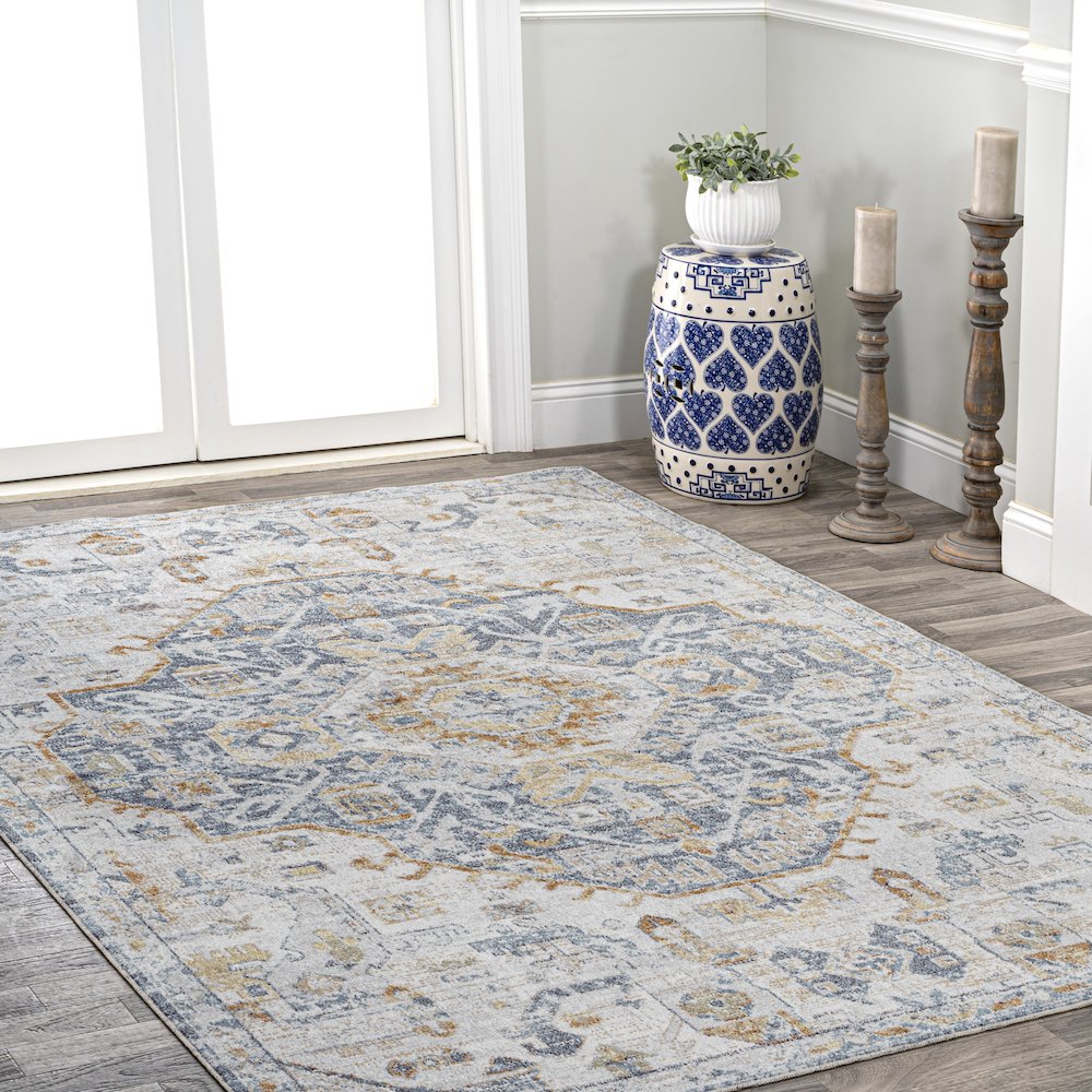 Shaemus Bohemian Medallion Low-Pile Machine-Washable Area Rug