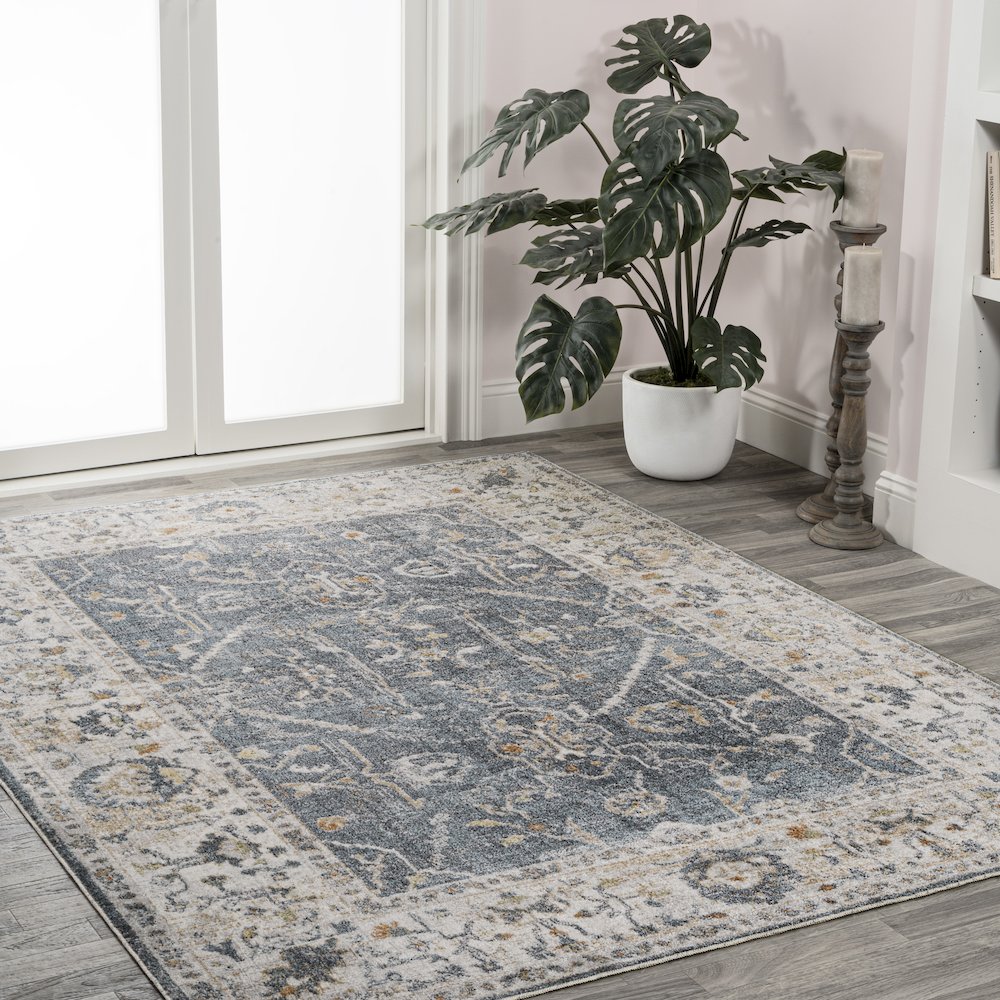 Brandy Rustic Border Low-Pile Machine-Washable Area Rug