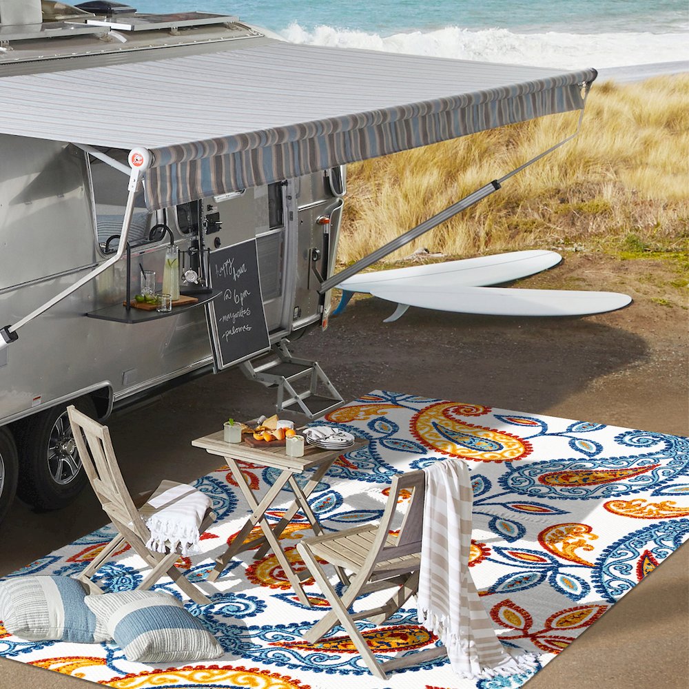 Julien Paisley High-Low Indoor/Outdoor Area Rug