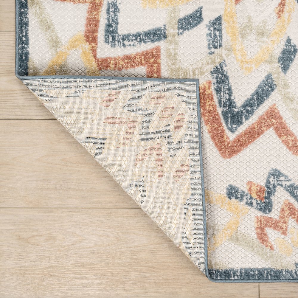 Flora Abstract Bold Mandala High-Low Indoor/Outdoor Area Rug
