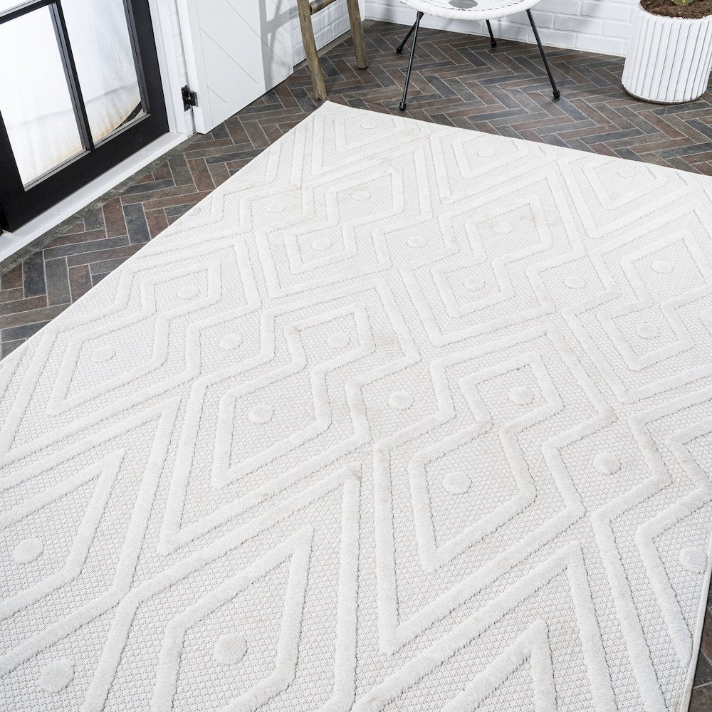 Balansat Moroccan Diamond Indoor/Outdoor Area Rug