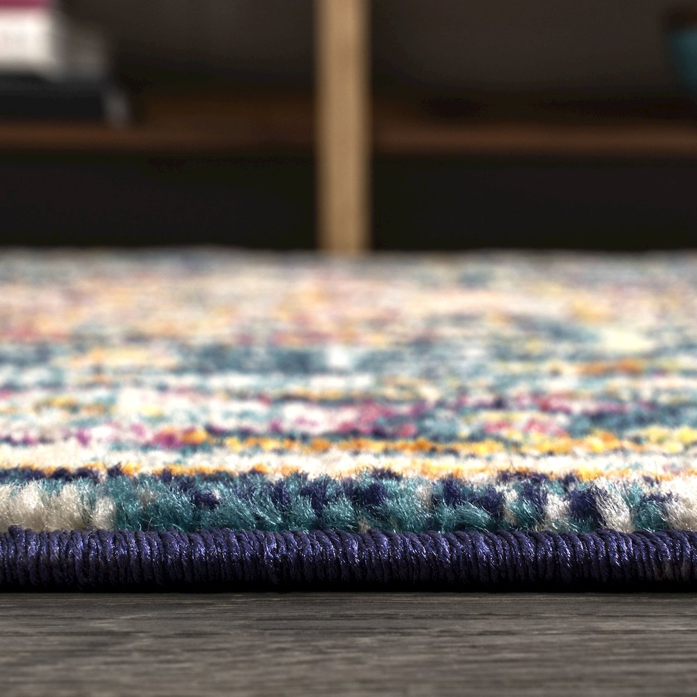 Brooklyn Geometric Medallion Area Rug
