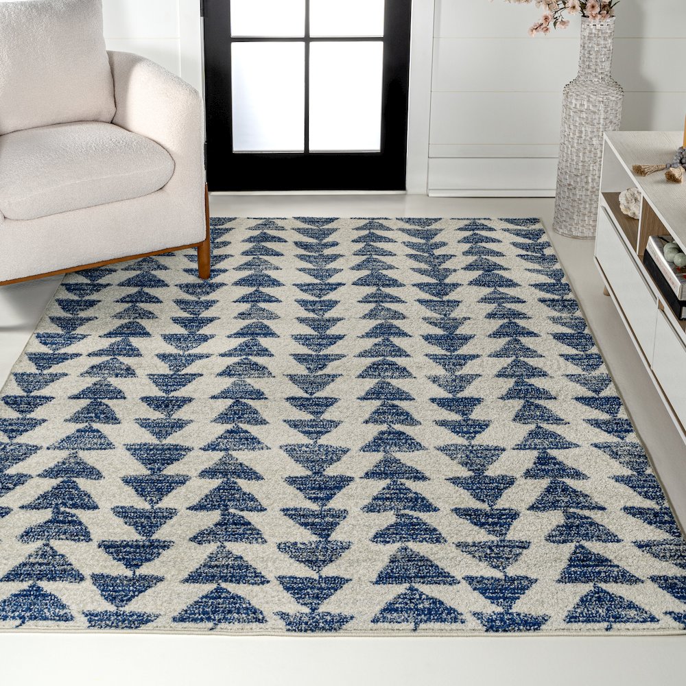Aisha Moroccan Triangle Geometric Area Rug