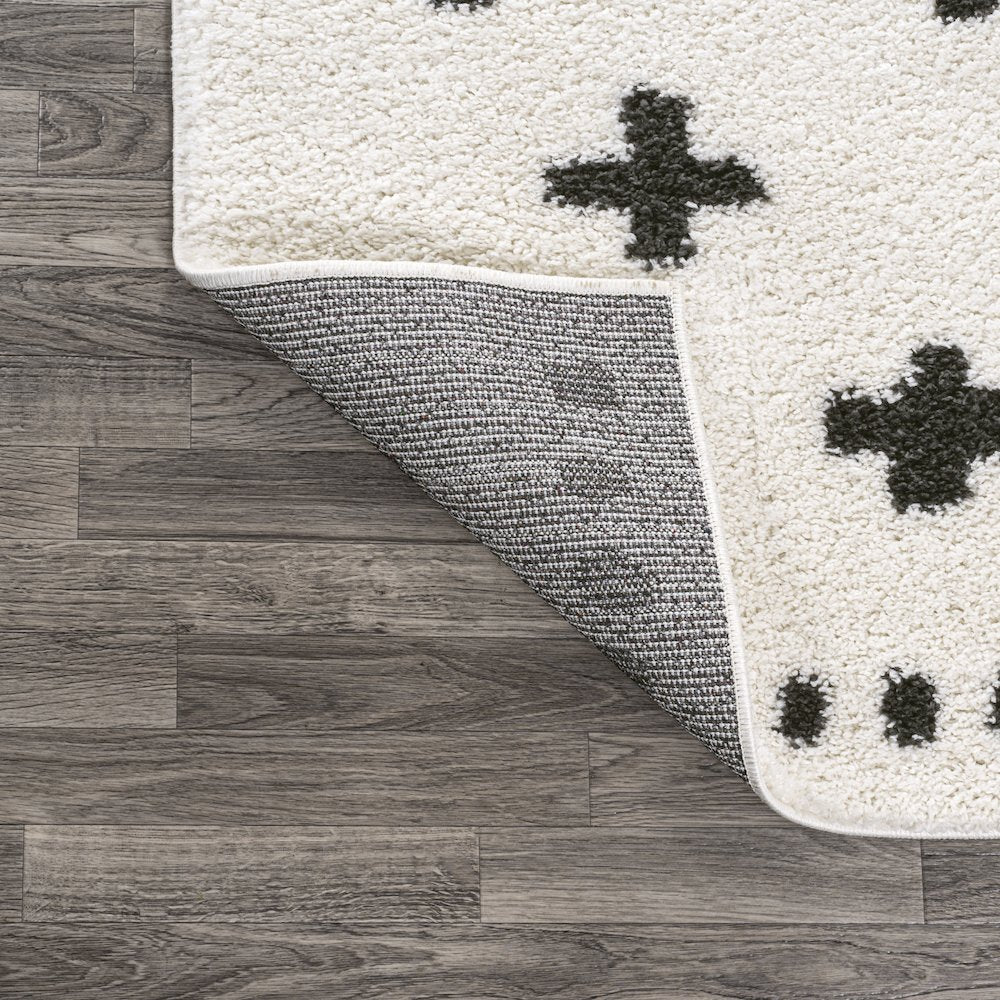 Cristo Berber Geometric Shag Area Rug