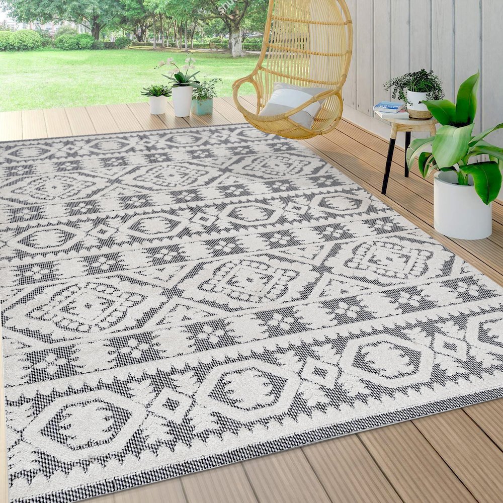 Citta High-Low Pile Mediterranean Tile Area Rug