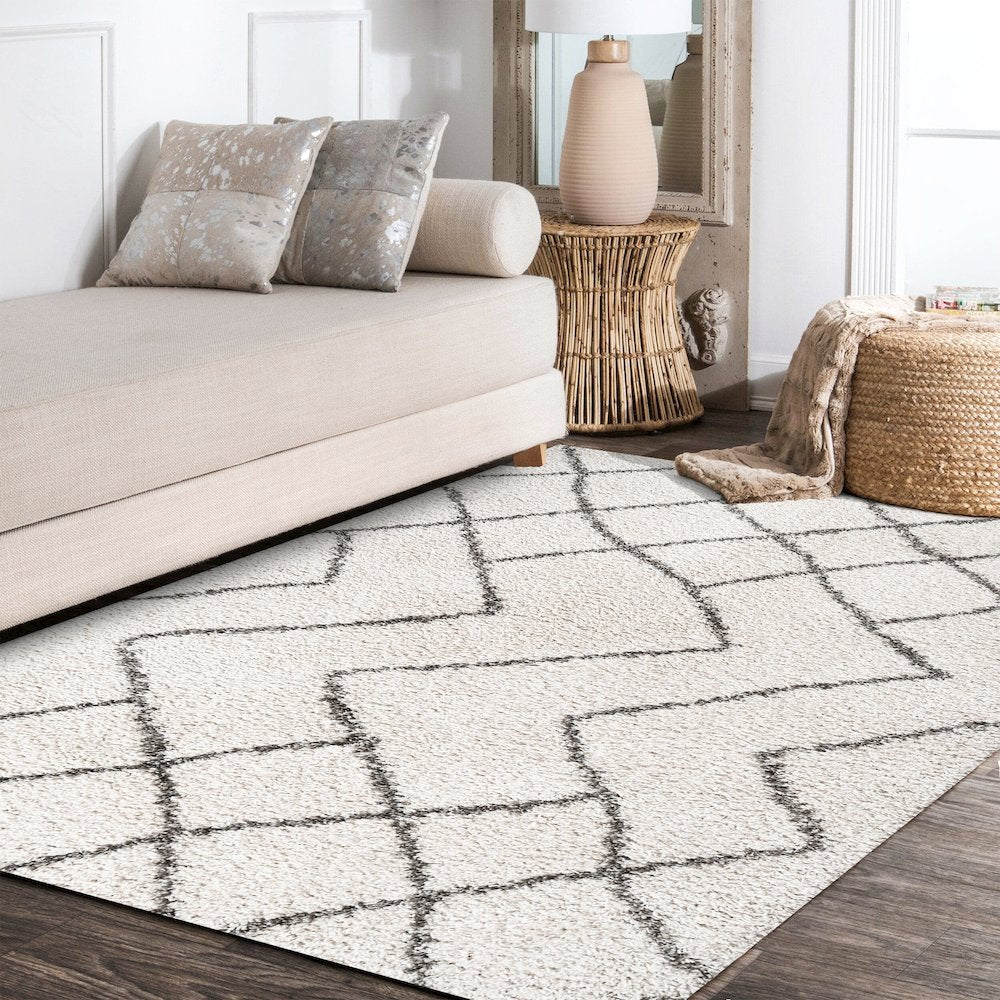Inca Moroccan Diamond Shag Area Rug