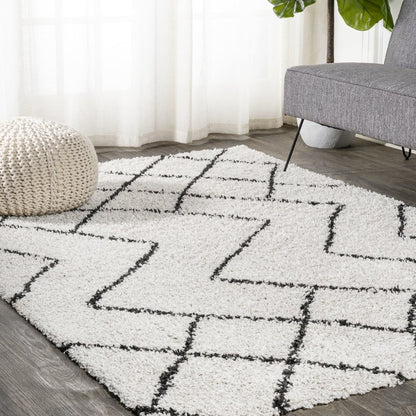 Inca Moroccan Diamond Shag Area Rug