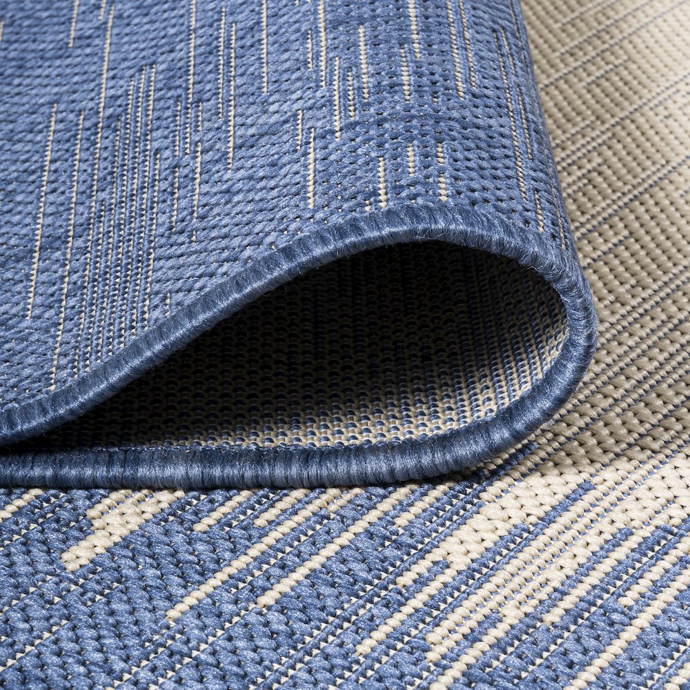 Tavira Modern Strie Indoor/Outdoor Area Rug