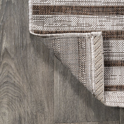 Sukie Modern Offset Stripe Indoor/Outdoor Area Rug