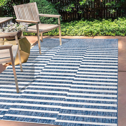 Sukie Modern Offset Stripe Indoor/Outdoor Area Rug