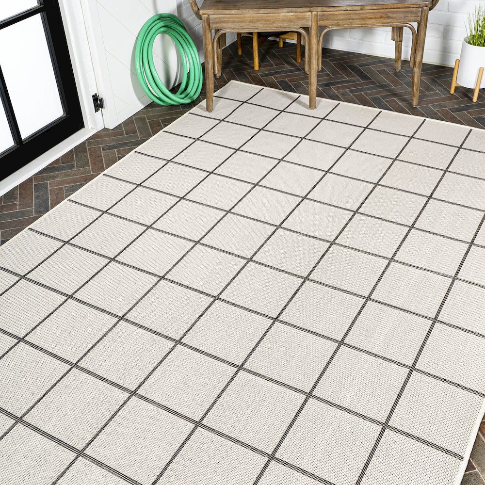 Grid Modern Squares Indoor/Outdoor Area Rug