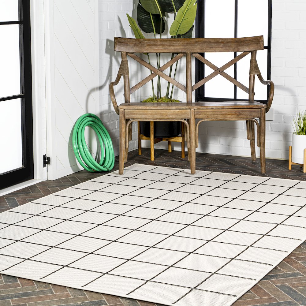 Grid Modern Squares Indoor/Outdoor Area Rug