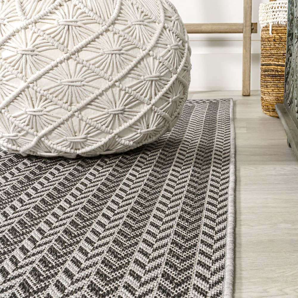 Chevron Modern Concentric Squares Indoor/Outdoor Area Rug