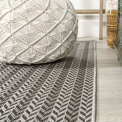 Chevron Modern Concentric Squares Indoor/Outdoor Area Rug