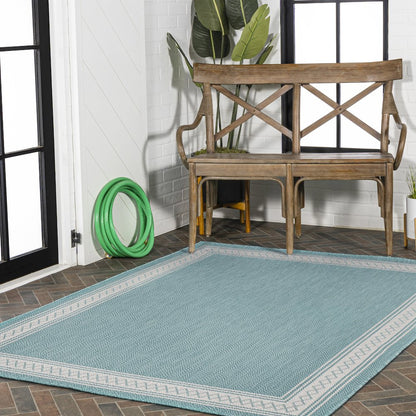 Lucia Classic Diamond Border Indoor/Outdoor Area Rug