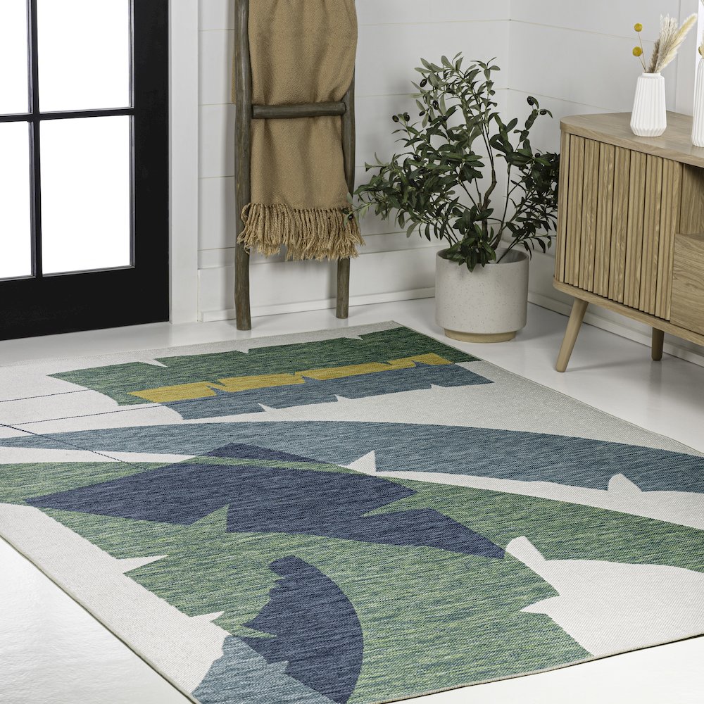 Palm Leaf Green/Cream 8 ft. x 10 ft. Indoor/Outdoor Area Rug