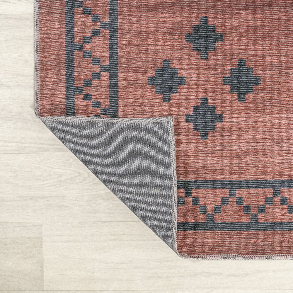 Korsa Geometric Medallion Machine Washable Area Rug