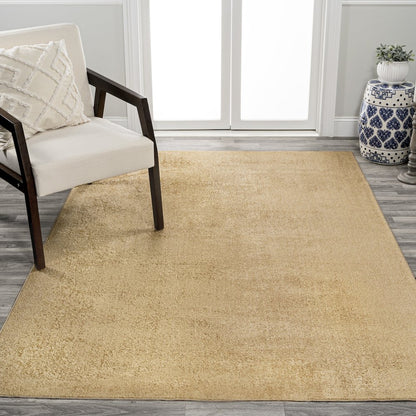Twyla Classic Solid Low-Pile Machine-Washable Area Rug