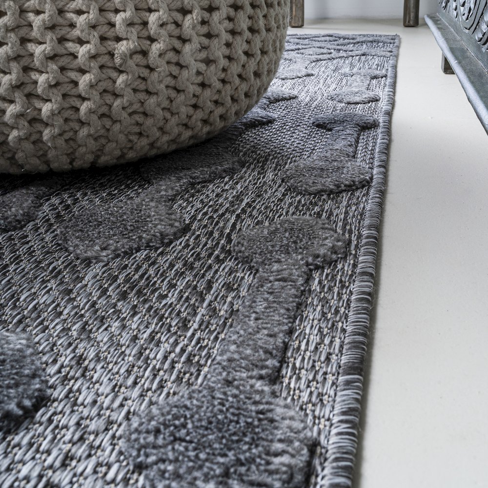 Peralta Moroccan Diamond Indoor/Outdoor Area Rug