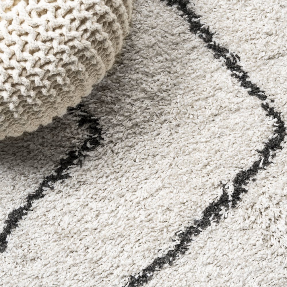 Inca Moroccan Diamond Shag Area Rug