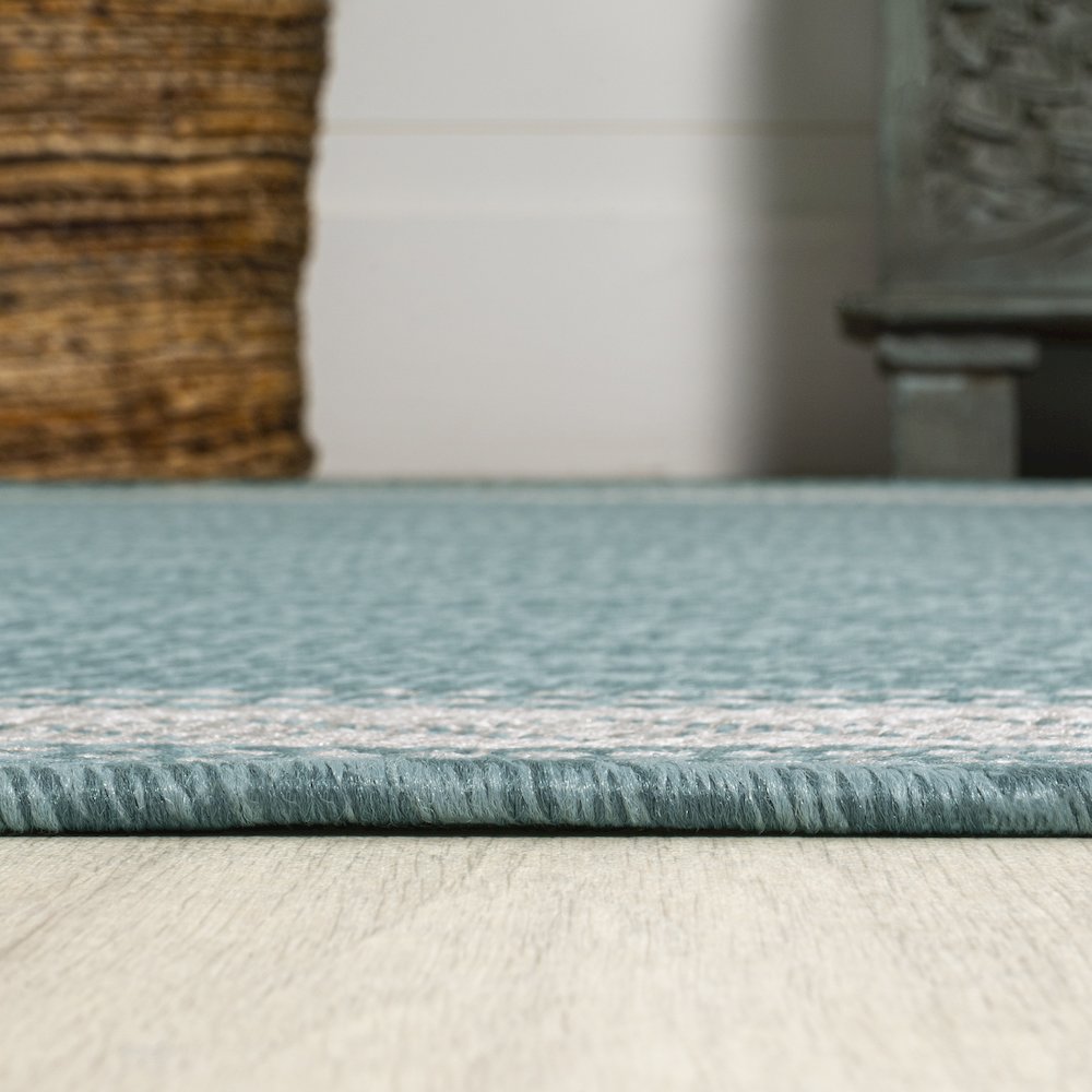 Lucia Classic Diamond Border Indoor/Outdoor Area Rug