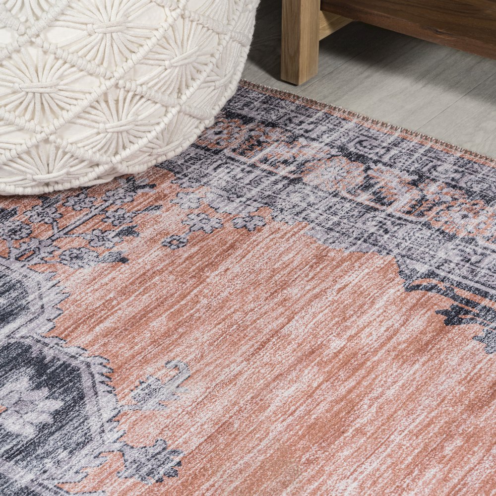 Wincer Chenille Cottage Medallion Machine-Washable Runner Rug