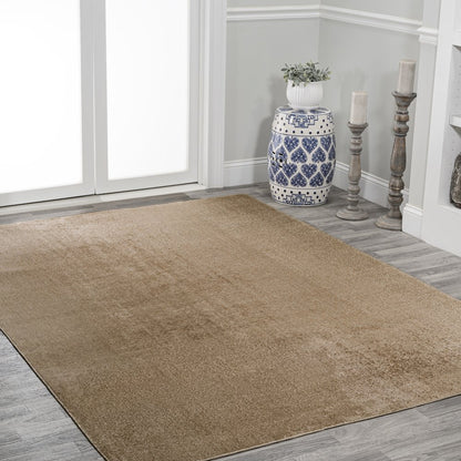 Twyla Classic Solid Low-Pile Machine-Washable Area Rug