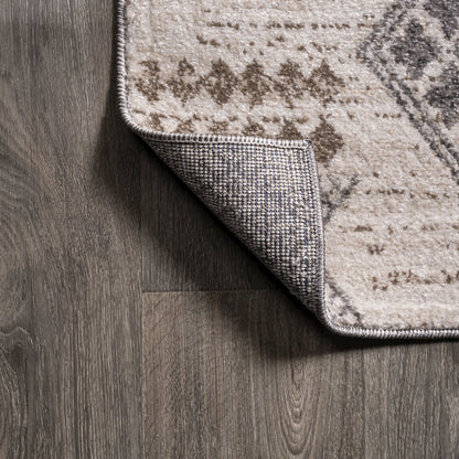 Bhalil Berber Diamond Geometric Area Rug