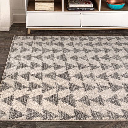 Aisha Moroccan Triangle Geometric Area Rug
