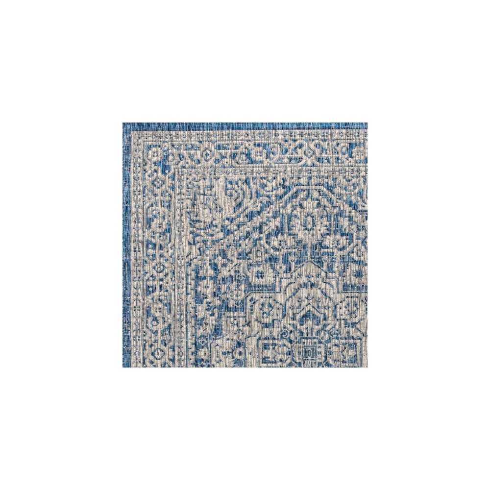 Sinjuri Medallion TetuWeaveIndoor/Outdoor  Rug