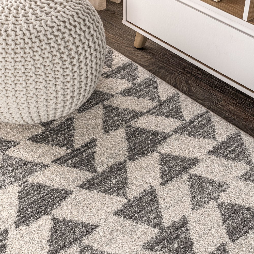 Aisha Moroccan Triangle Geometric Runner Rug