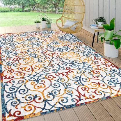 Atrani Scroll Trellis Indoor/Outdoor Area Rug
