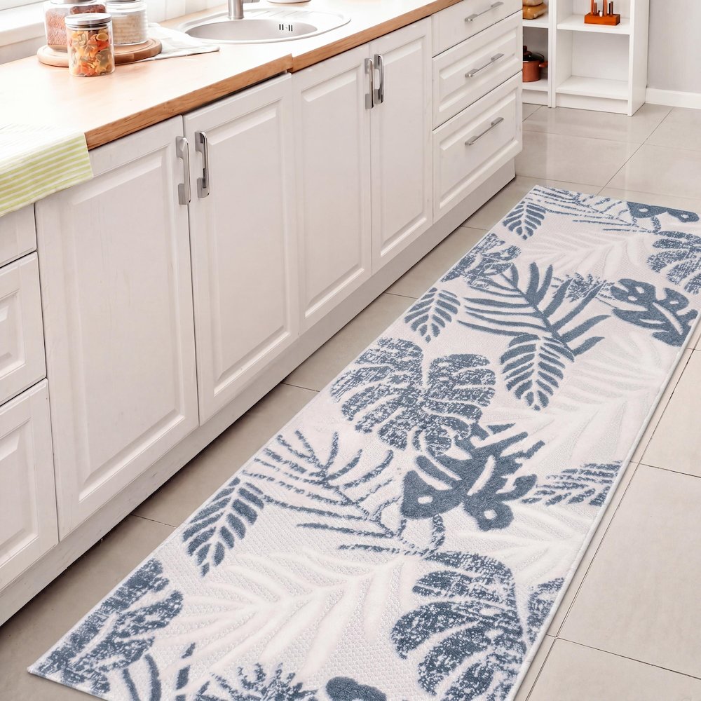 Monstera Tropical Leaf High-Low Indoor/Outdoor Runner Rug