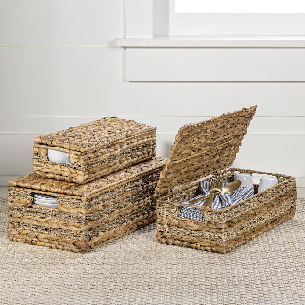 Classic Farmhouse Handwoven Hyacinth Storage Baskets with Handles and Lids
