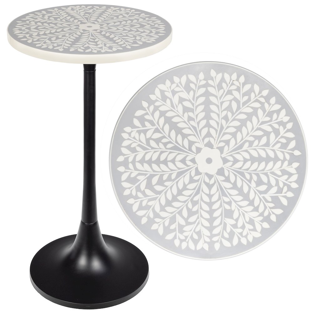 Nysha 25" Bohemian Round Accent Side Table