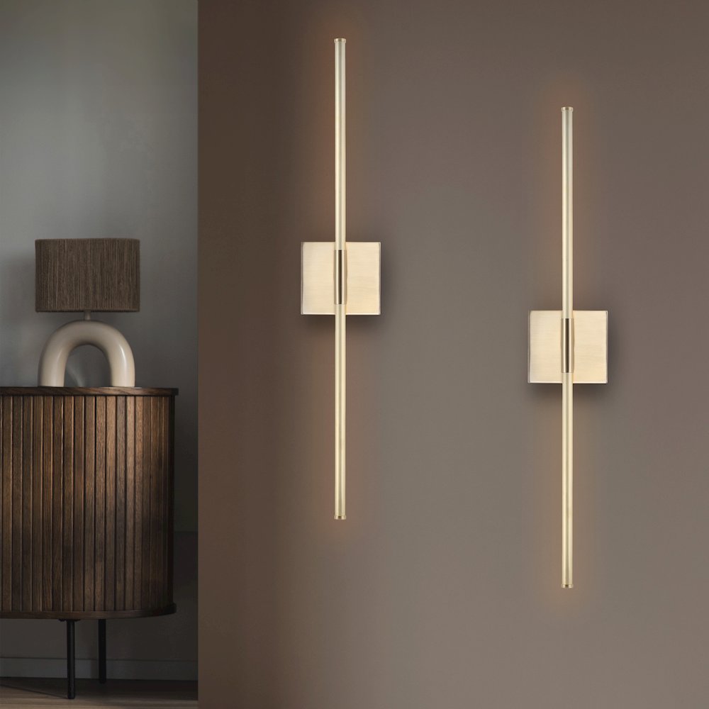 Makena Modern Minimalist Dimmable Integrated LED Metal Wall Sconce