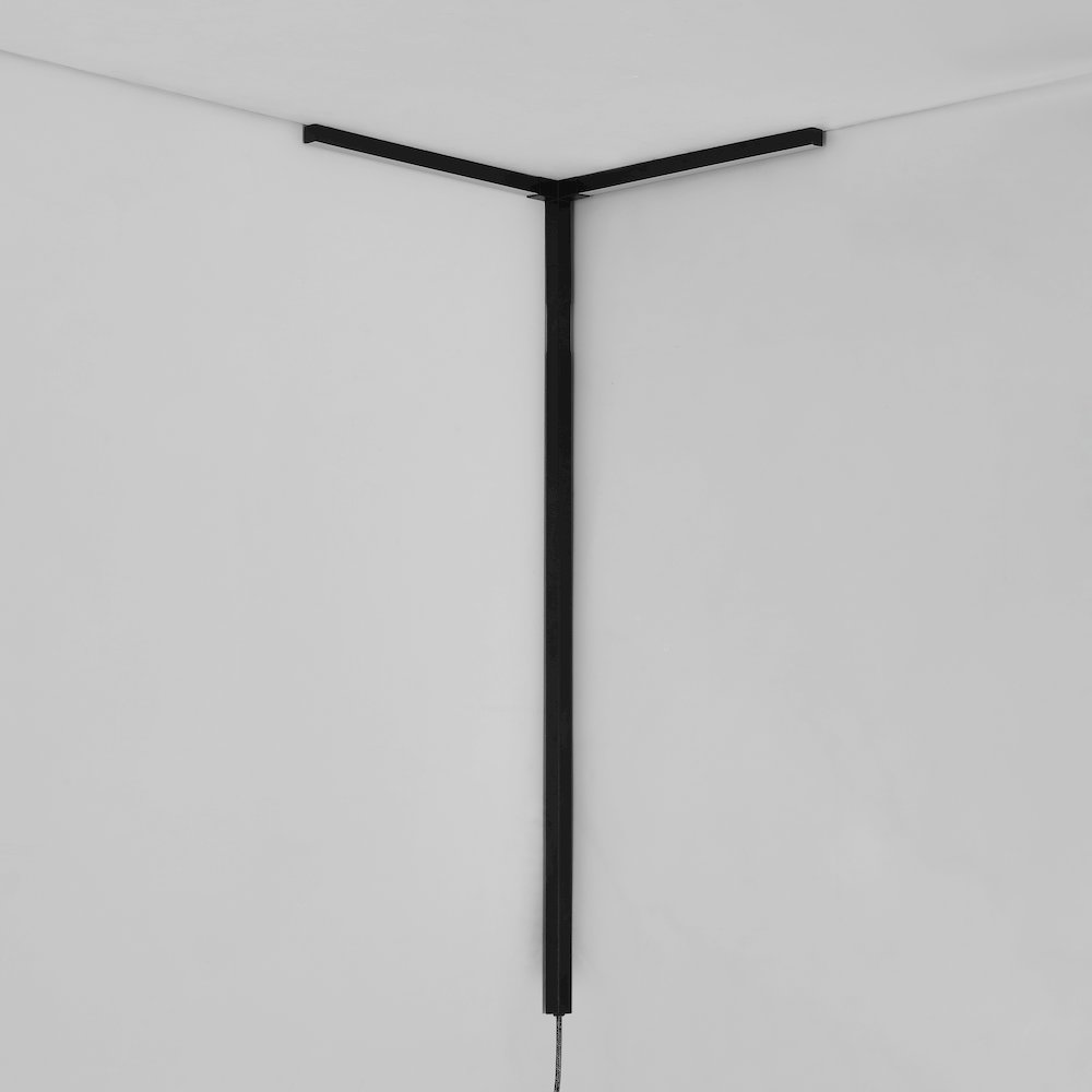 Minimalist Iron Integrated Plug-In Led Sconce For Ceiling Corner