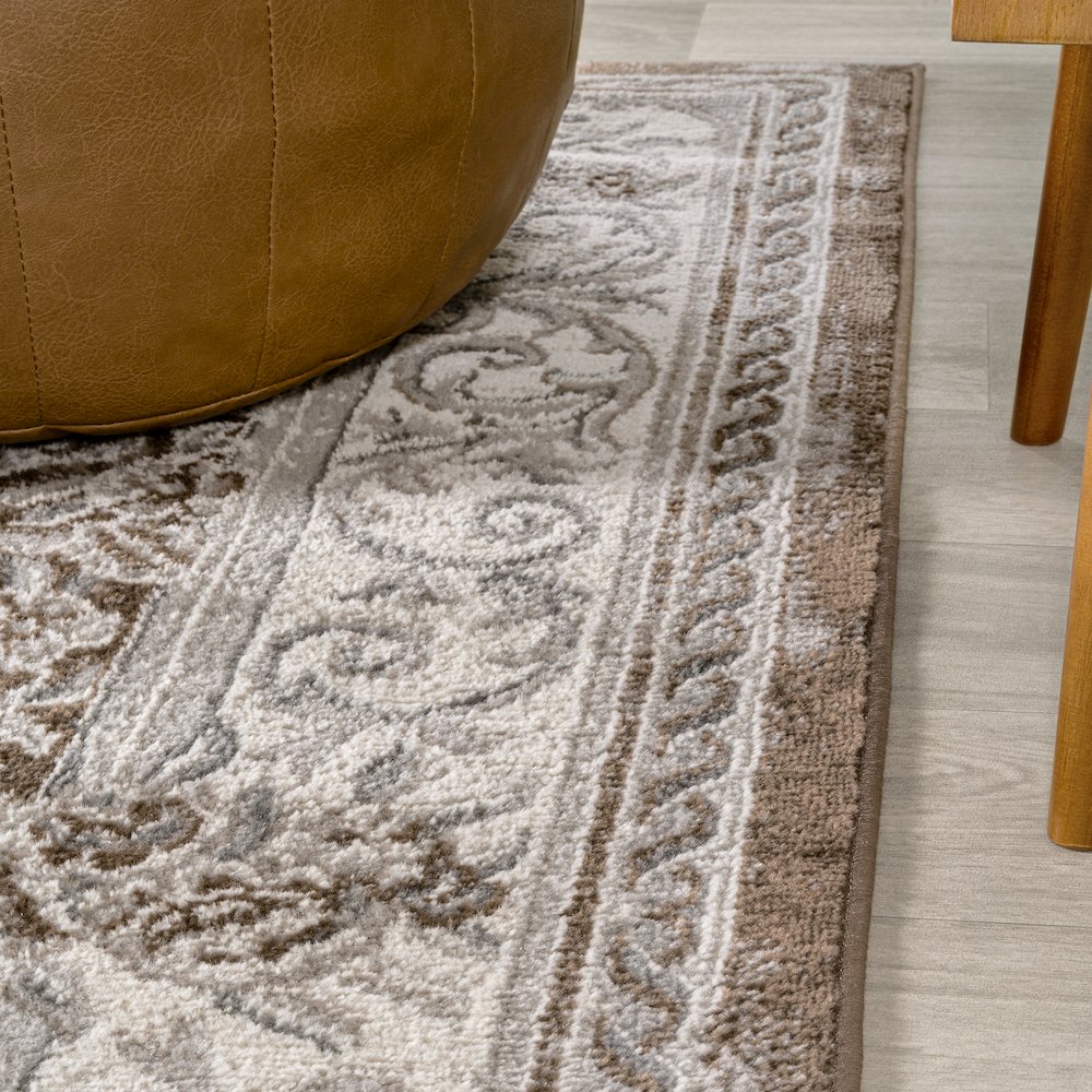 Rosalia Cottage Medallion Runner Rug