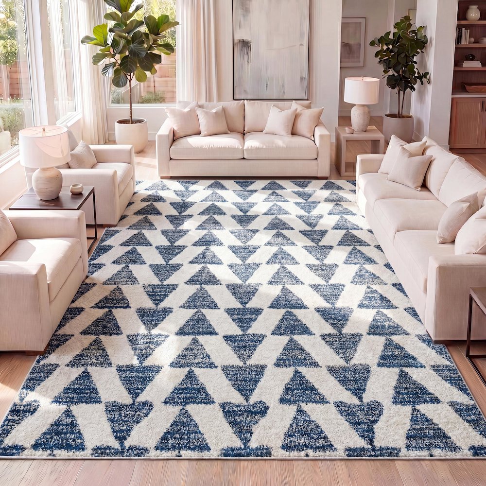 Aisha Moroccan Triangle Geometric Area Rug